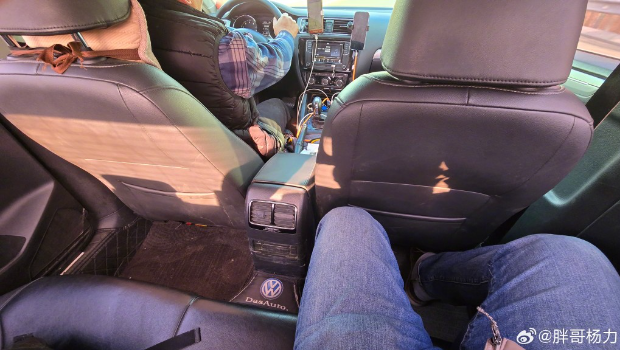 踏入冬季,网约臭车情况更加严重。 踏入冬季,网约臭车情况更加严重。