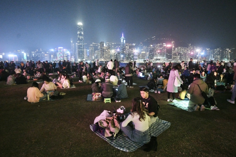 PANDA GO烟火无人机表演晚上在西九进行。 PANDA GO烟火无人机表演晚上在西九进行。