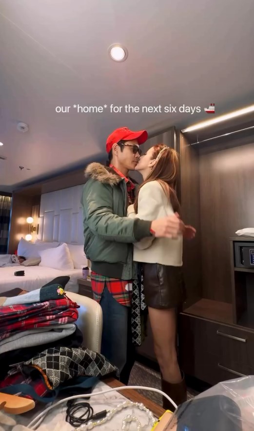 陈凯琳日前于IG Po片,入面同郑嘉颖火辣亲亲。 陈凯琳日前于IG Po片,入面同郑嘉颖火辣亲亲。