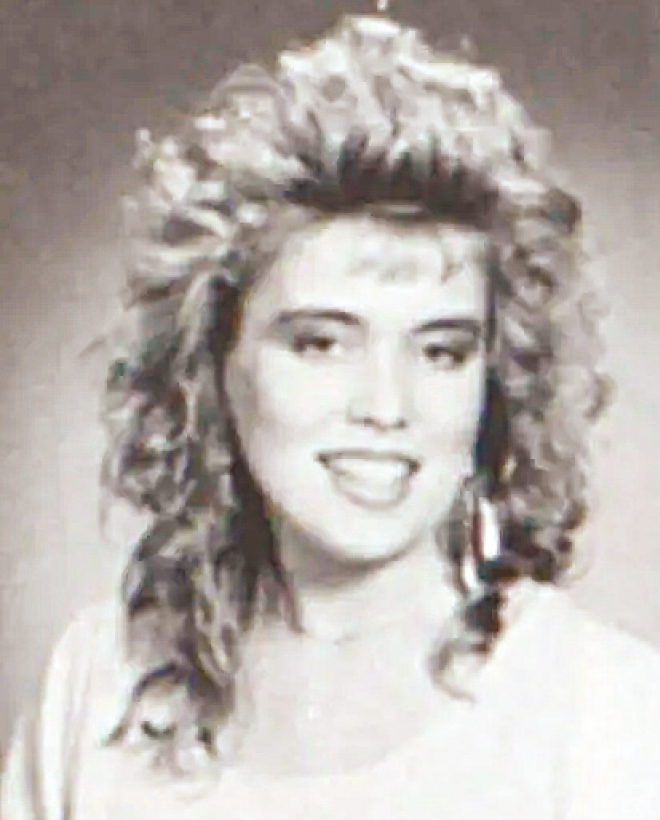 受害者卡瓦姆高中照片。 受害者卡瓦姆高中照片。