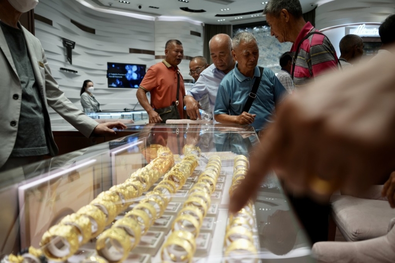 本港去年11月珠宝首饰销货价值跌5.4%。资料图片 本港去年11月珠宝首饰销货价值跌5.4%。资料图片