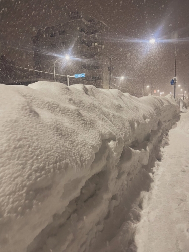 青森县成立暴雪对策本部,应对雪灾。 (X@T1BmdCltjNX2qtD) 青森县成立暴雪对策本部,应对雪灾。 (X@T1BmdCltjNX2qtD)