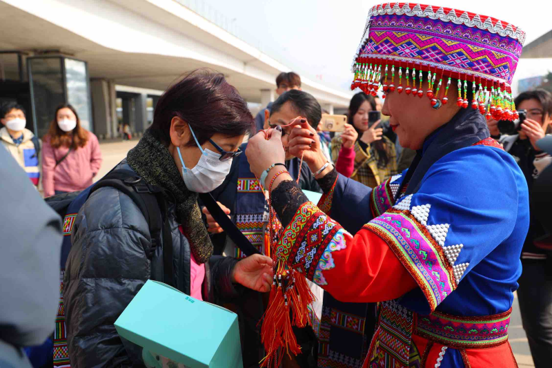 壮族特色欢迎仪式 壮族特色欢迎仪式