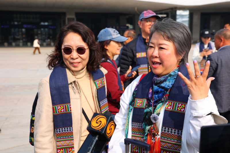 图为香港旅客冯月嫦女士 图为香港旅客冯月嫦女士