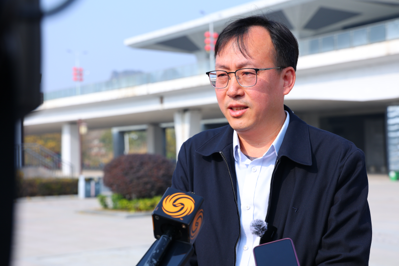 图为贺州市文化广电和旅游局副局长曾凡清 图为贺州市文化广电和旅游局副局长曾凡清