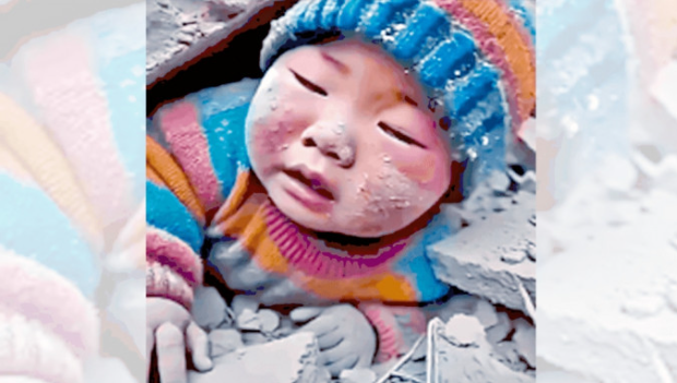 AI合成“小孩被埋图”疯传 AI合成“小孩被埋图”疯传