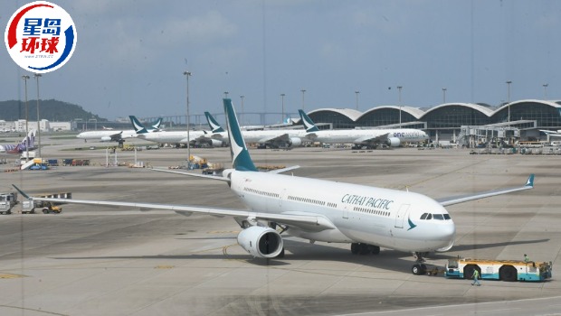 国泰航班食物中毒1 国泰航班食物中毒1