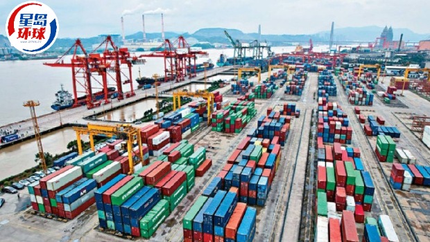 内地去年出口首突破25万亿人民币 内地去年出口首突破25万亿人民币