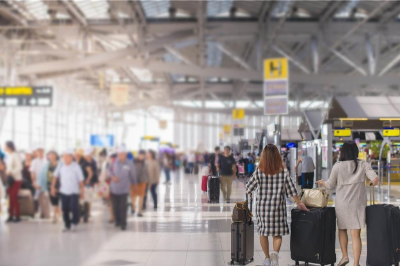 文旅部17日上午表态近期将恢复福建、上海赴台团客游,国台办发言人陈斌华表示,民进党应尽早解除禁团令,回应台湾主流民意与业界呼声。 文旅部17日上午表态近期将恢复福建、上海赴台团客游,国台办发言人陈斌华表示,民进党应尽早解除禁团令,回应台湾主流民意与业界呼声。