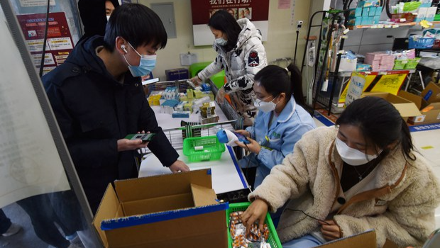 京沪医学专家质疑集采药疗效 京沪医学专家质疑集采药疗效