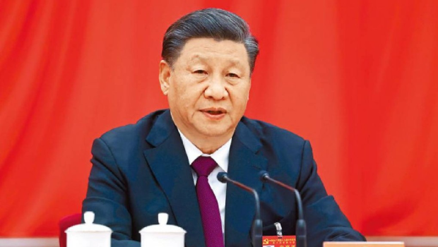 习近平主持中央政治局会议。资料图片 习近平主持中央政治局会议。资料图片