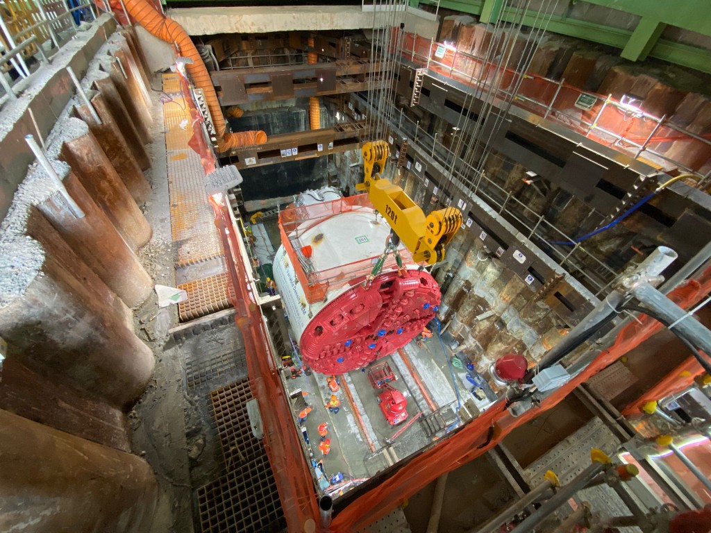 隧道钻挖机 隧道钻挖机