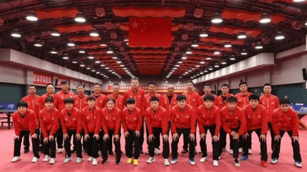 国乒全体向“饭圈”乱象说不。 国乒全体向“饭圈”乱象说不。