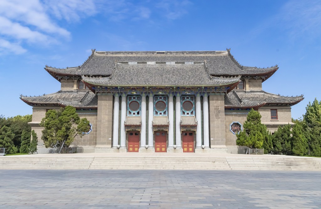 90年历史的河南大学建筑 90年历史的河南大学建筑