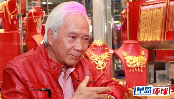 基哥每提Chris就悲从中来。 基哥每提Chris就悲从中来。