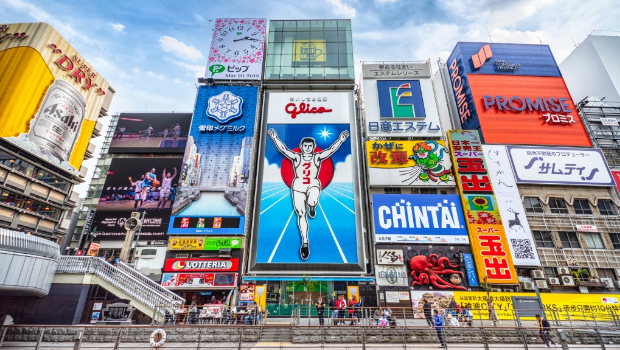 近年不少发展商兴建摩天塔楼(Tower mansion),尤其是在豪宅地区。 近年不少发展商兴建摩天塔楼(Tower mansion),尤其是在豪宅地区。