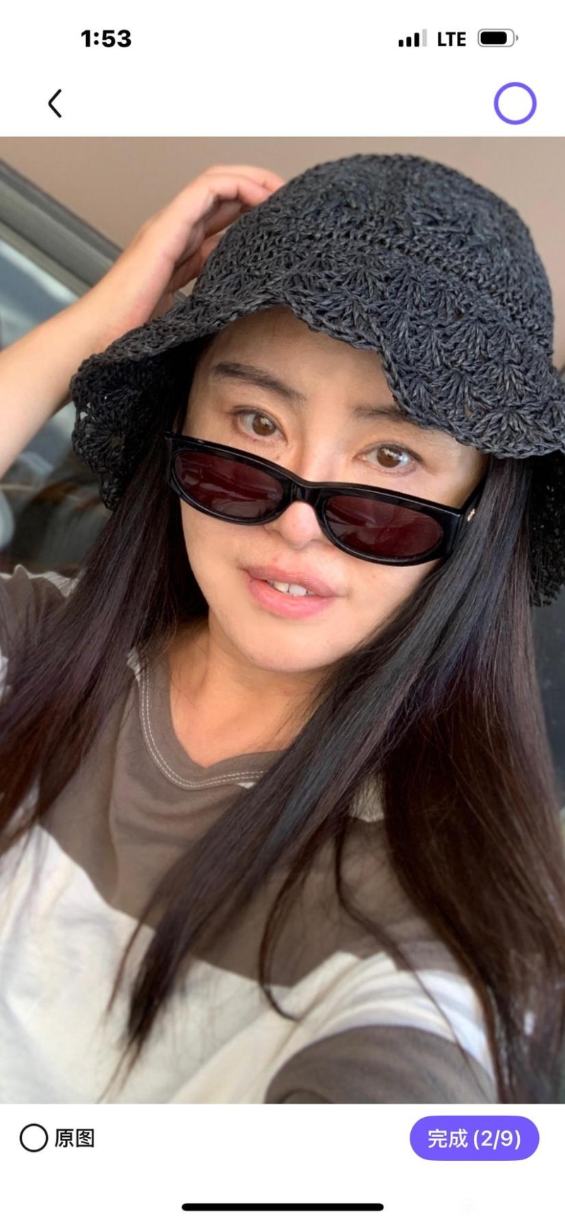 日前王祖贤踏入58岁生日,她在百度贴吧晒出自拍照并写下18字透露近况,当中素面朝天的她状态极佳,冻龄美貌掀起热议。 日前王祖贤踏入58岁生日,她在百度贴吧晒出自拍照并写下18字透露近况,当中素面朝天的她状态极佳,冻龄美貌掀起热议。