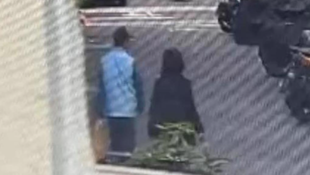 有邻居透露独居的张姓妇人平常出门都浓妆艳抹像是在谈恋爱 有邻居透露独居的张姓妇人平常出门都浓妆艳抹像是在谈恋爱