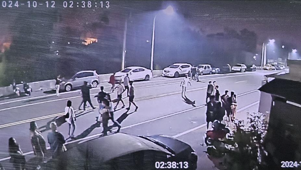 屏东长治一间KTV酒吧发生陆海空三军大乱斗 屏东长治一间KTV酒吧发生陆海空三军大乱斗