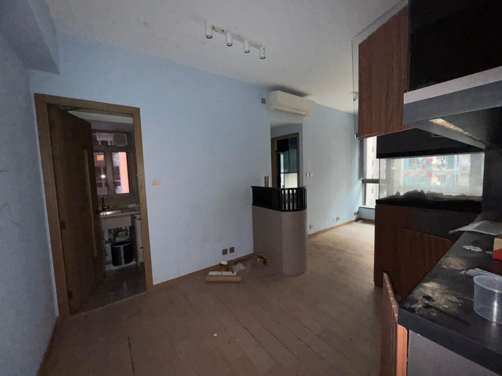 海日湾2期11座低层A室银主盘 海日湾2期11座低层A室银主盘