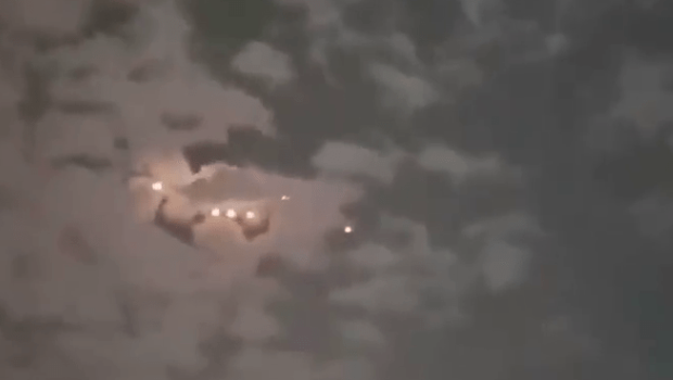 福建夜空惊现UFO 福建夜空惊现UFO