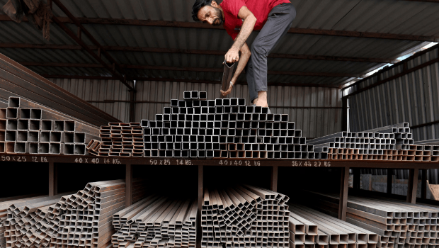 加拿大输美钢铝面临50%的高额关税。 加拿大输美钢铝面临50%的高额关税。