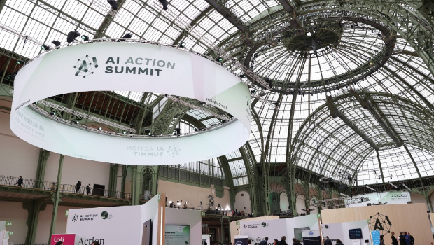 DeepSeek在巴黎AI峰会受热议。 DeepSeek在巴黎AI峰会受热议。