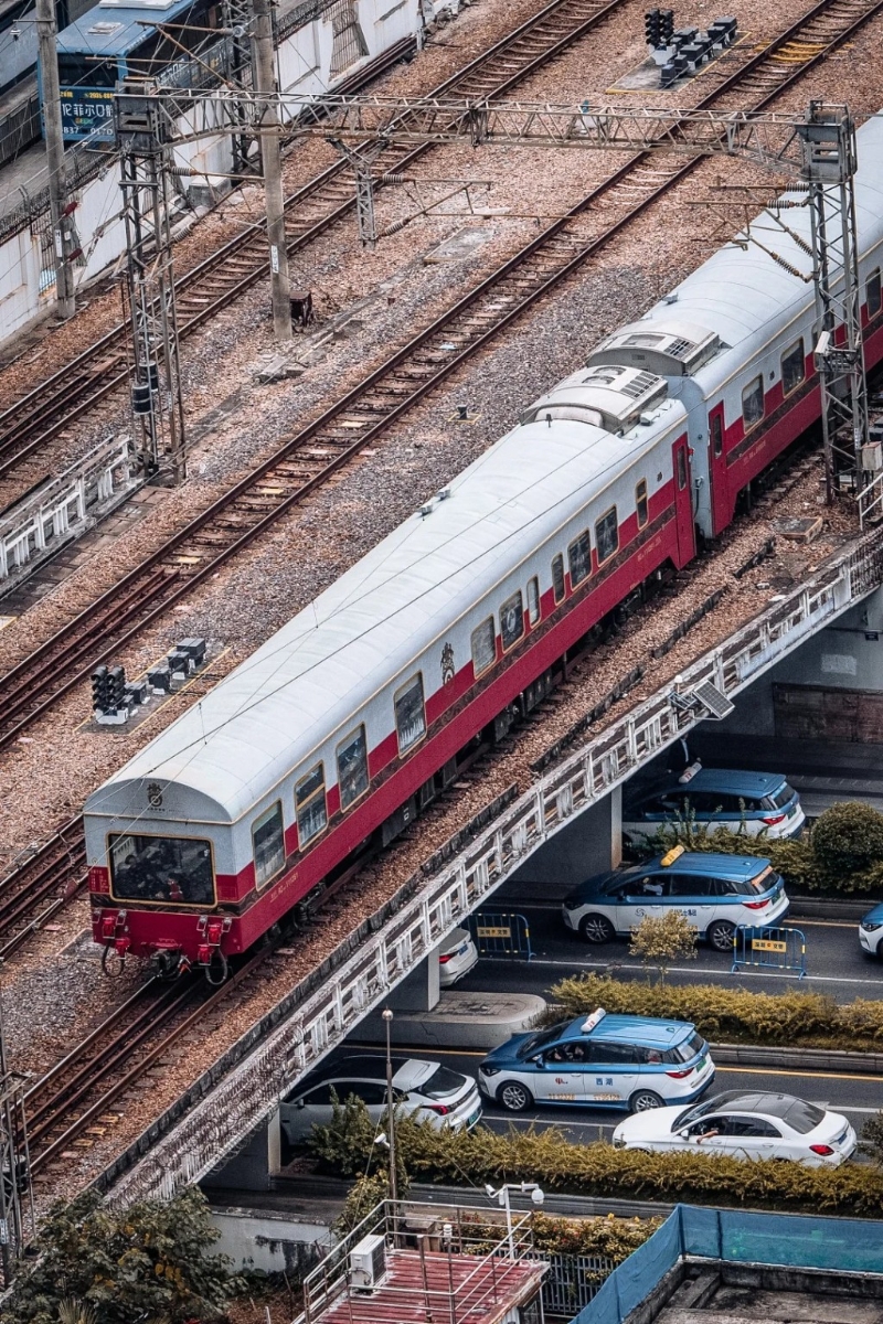 中国最豪华火车“丝路梦享号”计划明年进军深圳?(图片来源:小红书) 中国最豪华火车“丝路梦享号”计划明年进军深圳?(图片来源:小红书)