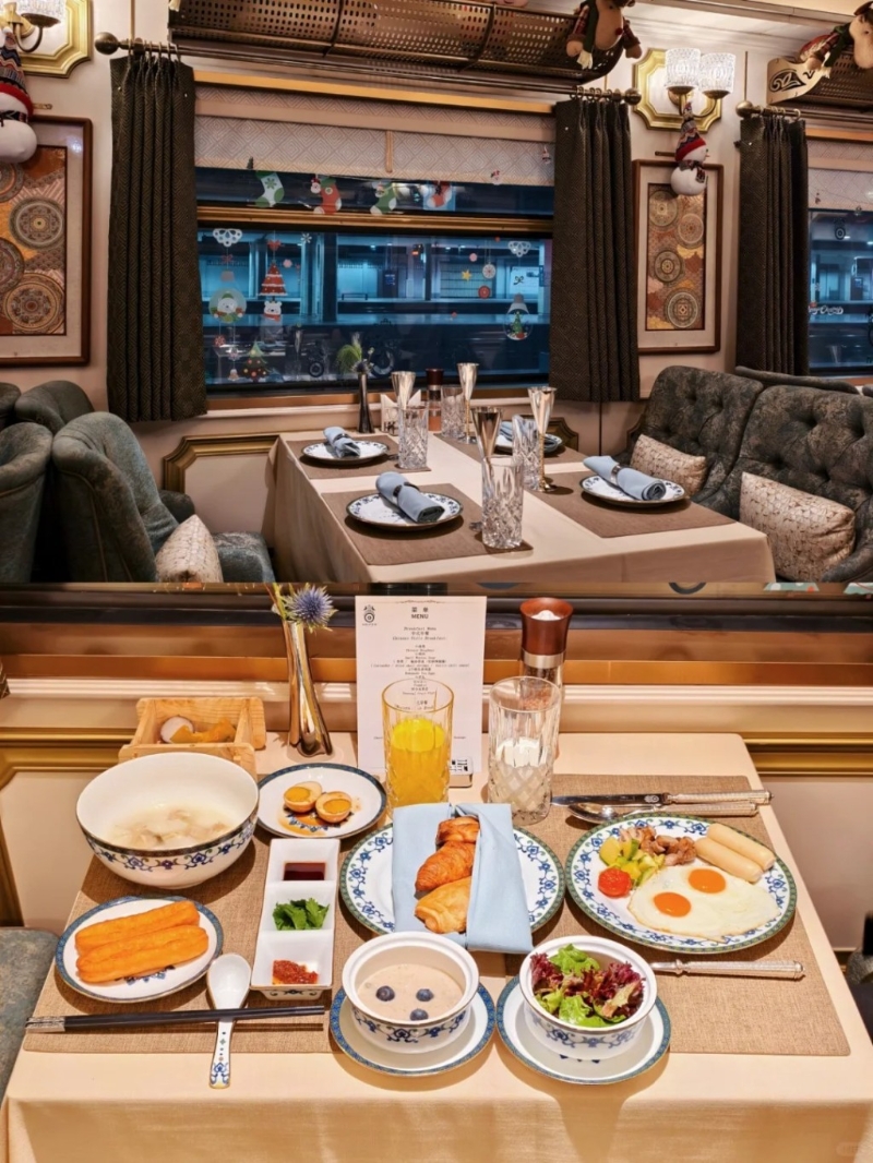 如行驶中的五星级酒店!(图片来源:小红书) 如行驶中的五星级酒店!(图片来源:小红书)