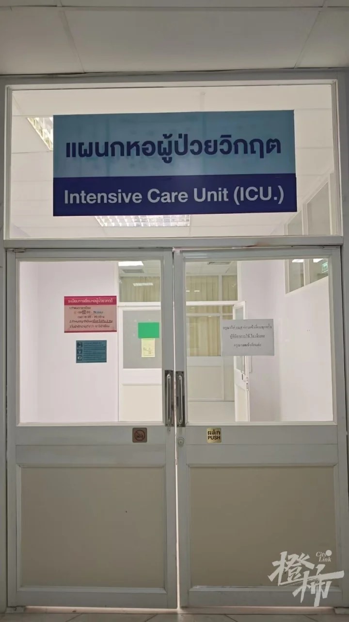 A_JTwc-ywv_3_ A_JTwc-ywv_3_