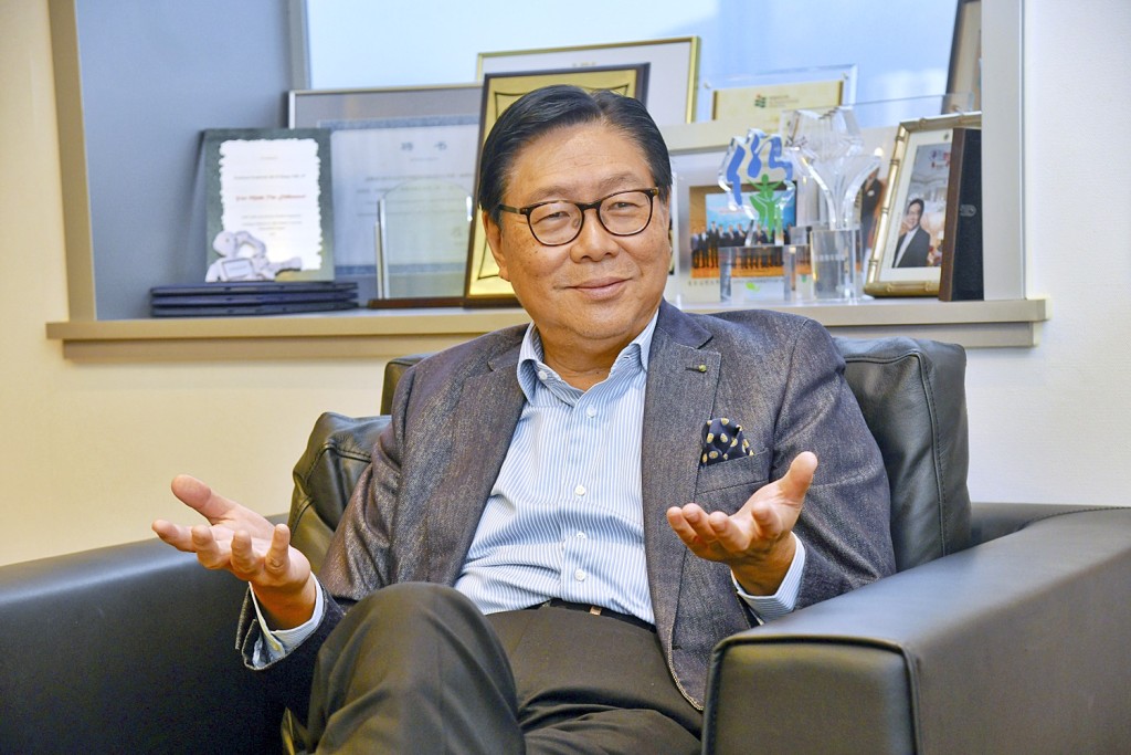 马时亨。 马时亨。