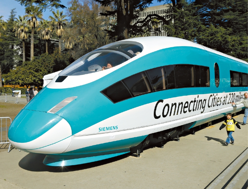 2015年展示的高铁模型。 2015年展示的高铁模型。