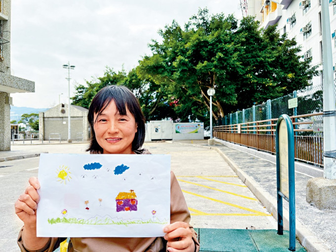 静姨于退休后当上寄养家长,展开人生新章节。.jpg 静姨于退休后当上寄养家长,展开人生新章节。.jpg