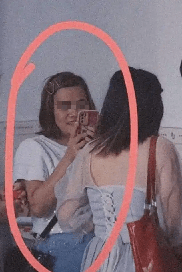 偷礼金的嫌疑人。 偷礼金的嫌疑人。