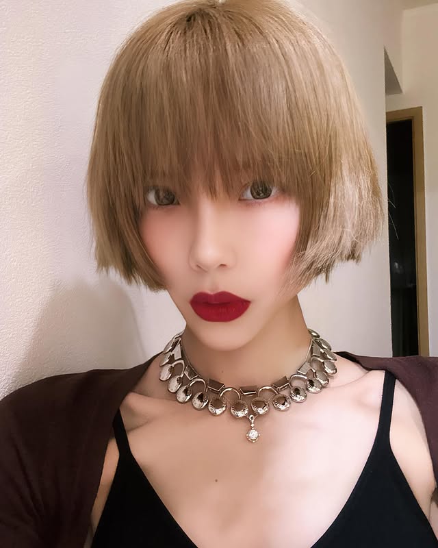 方皓玟3日在IG发文闹爆一名的士司机的卑劣行为。 方皓玟3日在IG发文闹爆一名的士司机的卑劣行为。