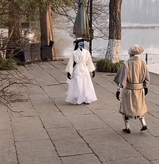 small_202503090943375489 small_202503090943375489