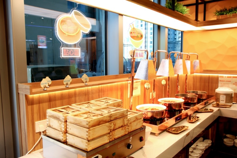 超过120款食材、甜品、饮品任点任食。 超过120款食材、甜品、饮品任点任食。