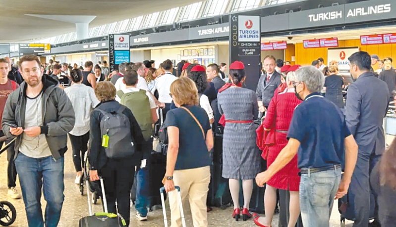 华盛顿特区杜勒斯机场。 华盛顿特区杜勒斯机场。