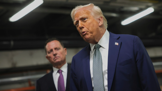 特朗普施政不得民心? 特朗普施政不得民心?