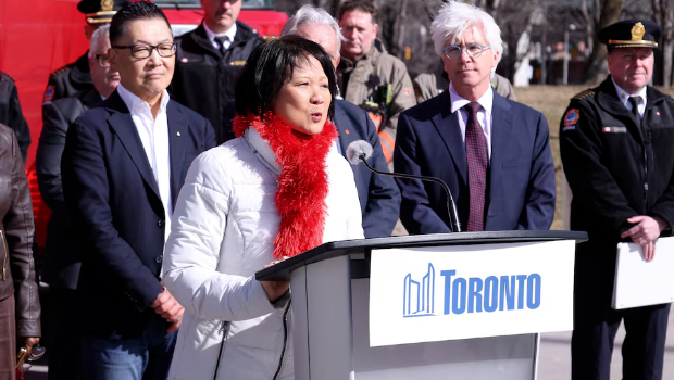 3月17日,多伦多市长邹至蕙在一场新闻发布会上称特斯拉不再享受财政激励政策 3月17日,多伦多市长邹至蕙在一场新闻发布会上称特斯拉不再享受财政激励政策