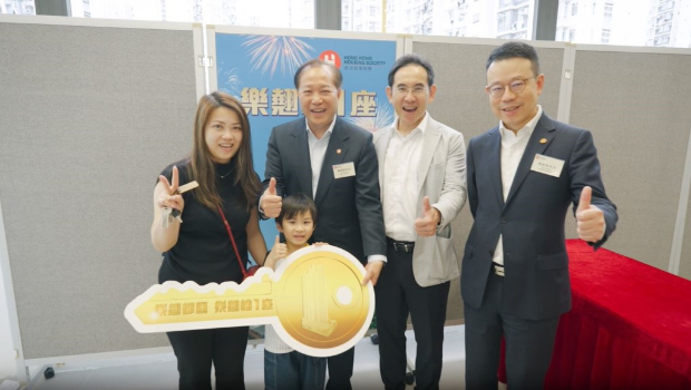 北都首个专用安置屋邨“乐翘楼1座”入伙。 北都首个专用安置屋邨“乐翘楼1座”入伙。