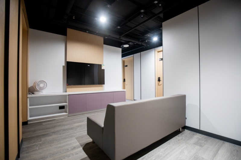 宿舍楼层设共享空间。 宿舍楼层设共享空间。