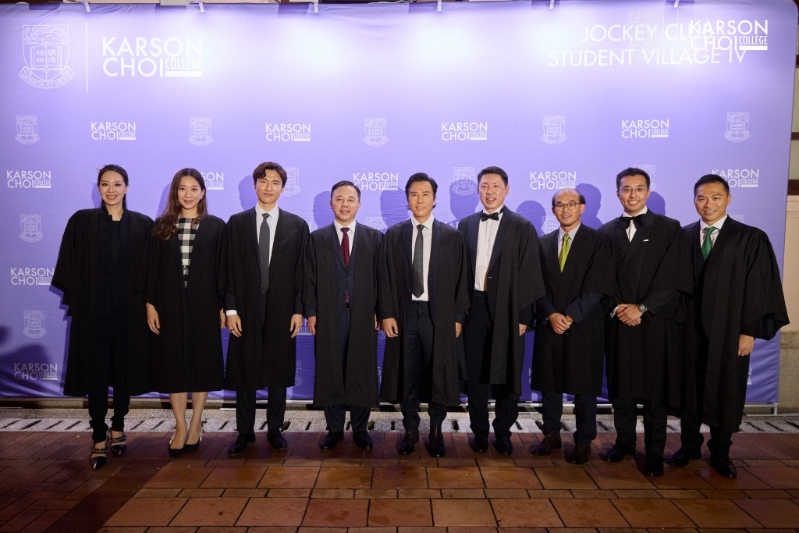 蔡加讚学院举办首届高桌晚宴。 蔡加讚学院举办首届高桌晚宴。