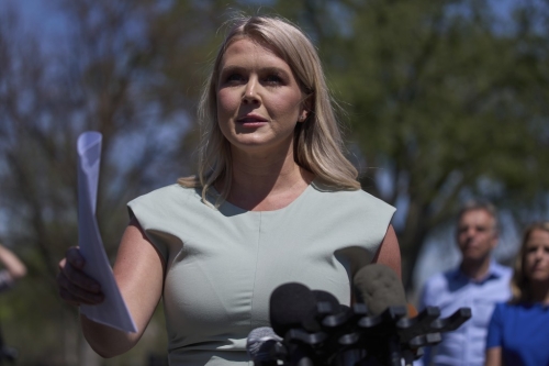 白宫新闻秘书莱维特宣布Signal群组泄密案结案。 白宫新闻秘书莱维特宣布Signal群组泄密案结案。