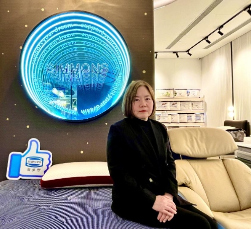 蓆梦思近日于启德零售馆开设新店。1 蓆梦思近日于启德零售馆开设新店。1