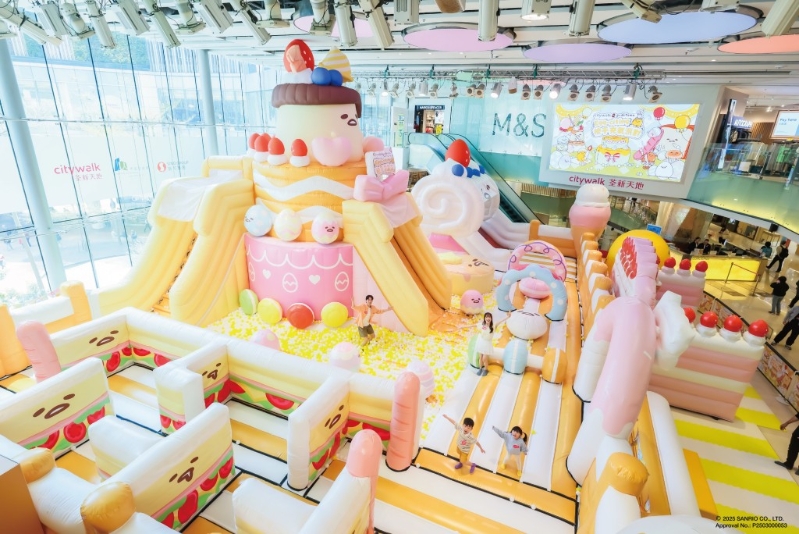 超过2,000呎的甜品下午茶盛宴造型充气乐园(图片来源:荃新天地Citywalk) 超过2,000呎的甜品下午茶盛宴造型充气乐园(图片来源:荃新天地Citywalk)