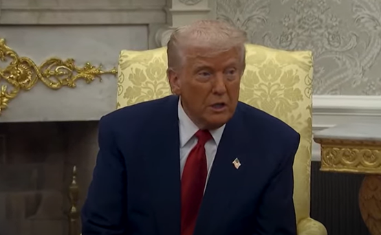 特朗普7日就美伊会谈话题发表言论 特朗普7日就美伊会谈话题发表言论