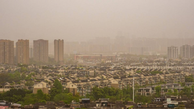 沙尘暴袭广东PM10急升 沙尘暴袭广东PM10急升