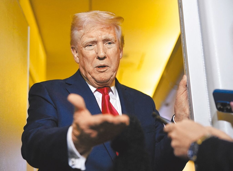 特朗普奉行所谓狂人理论”,惯用压迫式谈判,增添谈判压力。路透社.jpg 特朗普奉行所谓狂人理论”,惯用压迫式谈判,增添谈判压力。路透社.jpg