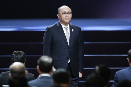 中联办主任郑雁雄。 中联办主任郑雁雄。